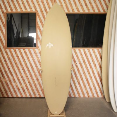 Minvielle Surfboard – Arrow 6’4